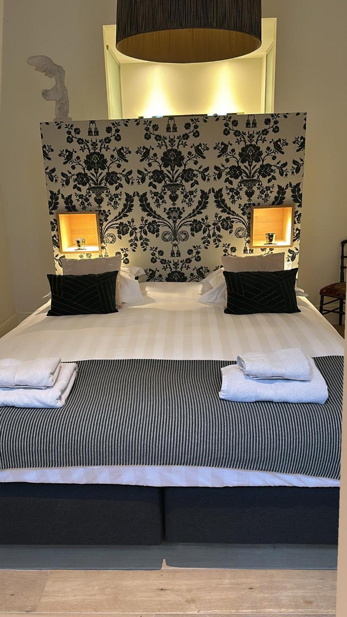 ברוז' Maison Amodio Boutique B&B Adults Only מראה חיצוני תמונה